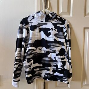 Under Armour Youth Hoodie.  Size Large.